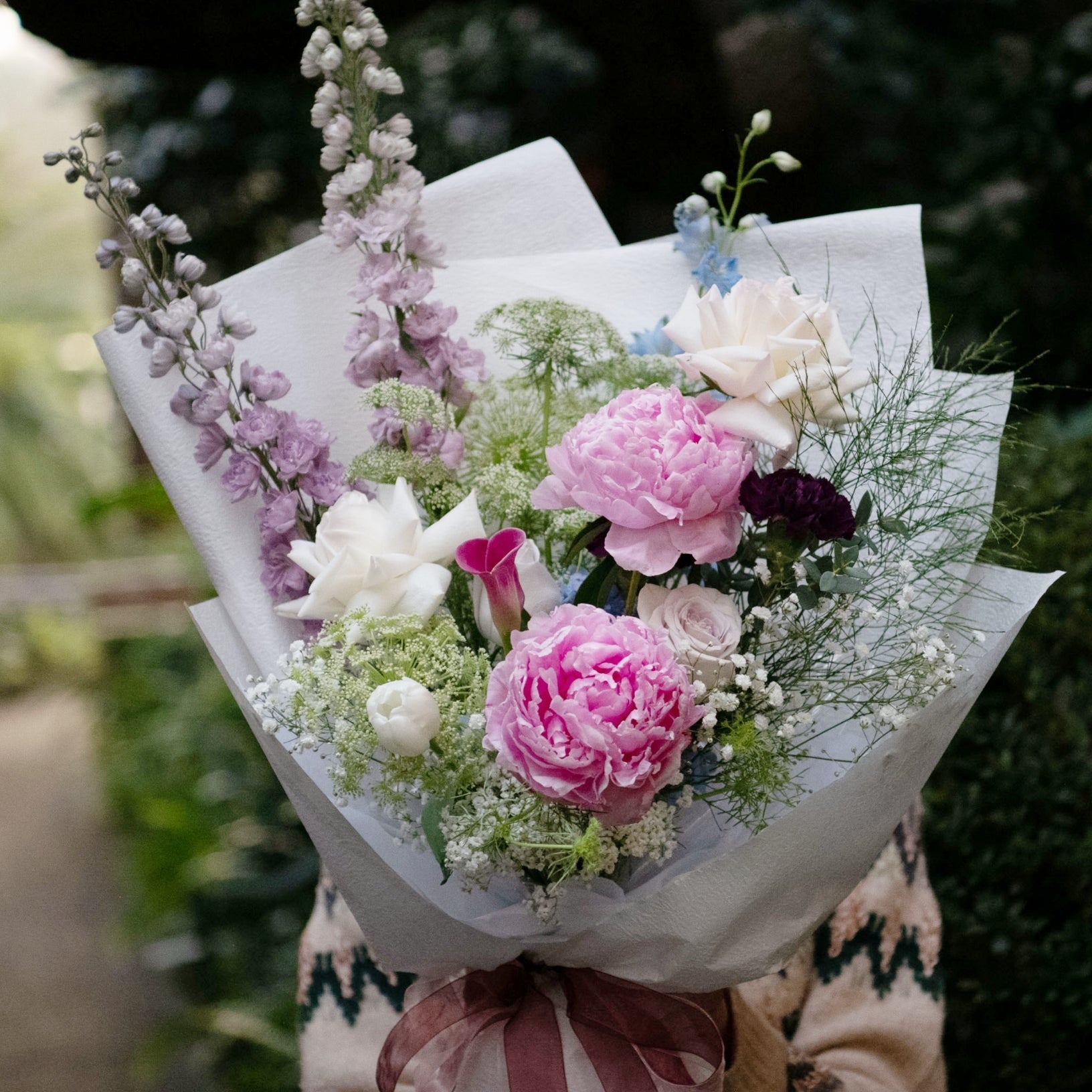 seasonal fresh flowers, rose, peony, delphinium, queen anne's lace, baby breath, carnation, calla lily