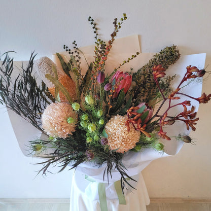 Australian native flowers with Chrysanthemums